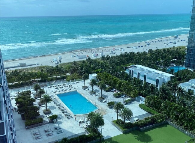 Building Photo - 2301 Collins Ave Unit 1543