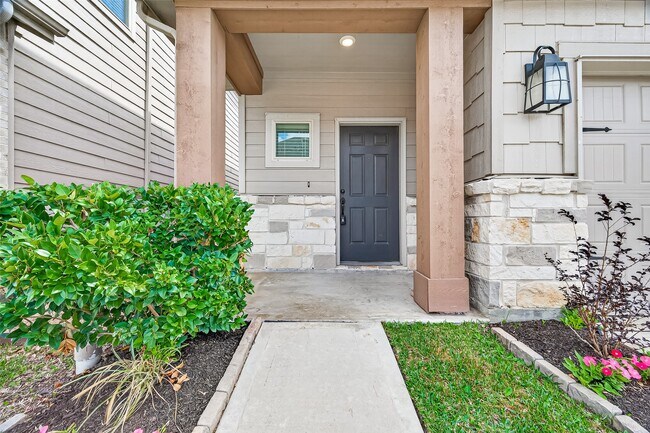 Photo - 5122 Emma Forest St