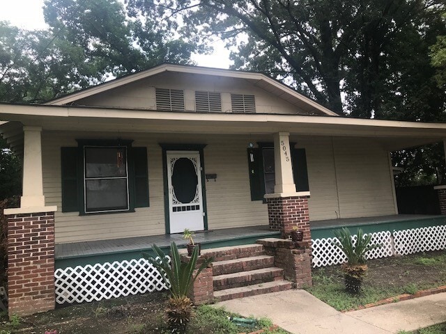 MOVE IN SPECIAL 3BR 2BA HOUSE Capital Heig... - MOVE IN SPECIAL 3BR 2BA HOUSE Capital Heig...