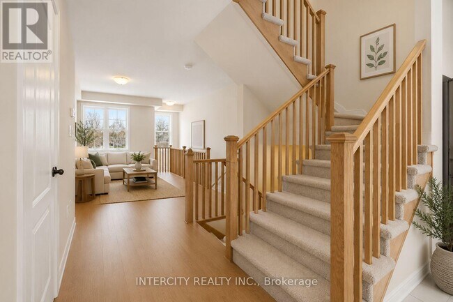 Photo - 19 Senay Cir