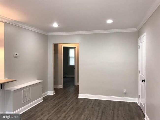 Photo - 1106 Gleneagle Rd