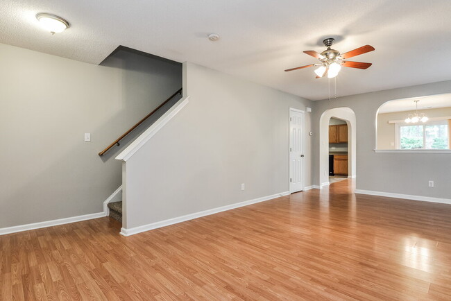 Photo - 62 Brookhaven Dr