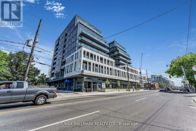 Photo - 500 Dupont St Unit 520