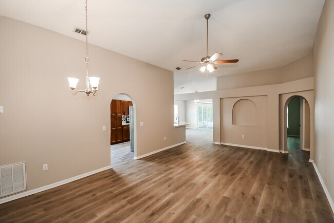 Photo - 7463 Lawn Tennis Ln