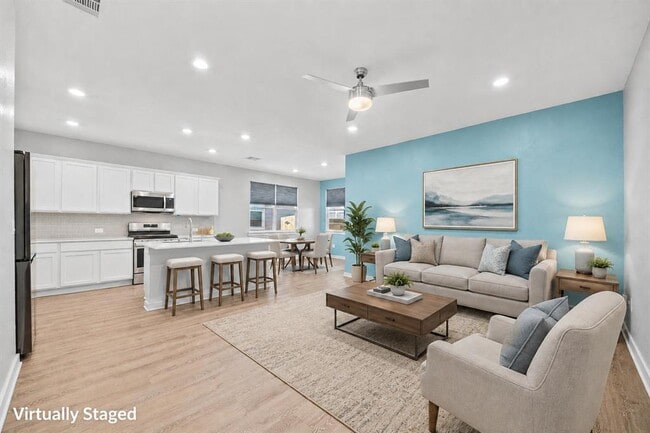 Photo - 129 Cupreata Ln