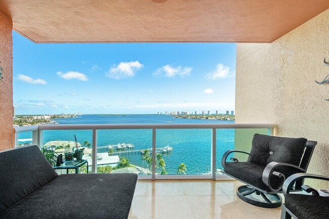 Photo - 2650 Lake Shore Dr Unit 1202