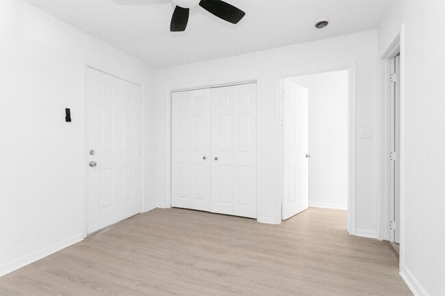 Photo - 16016 Green Manor Dr Unit D