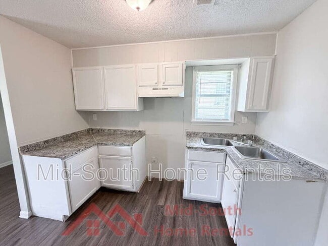 Photo - 3431 Rebeh Rd