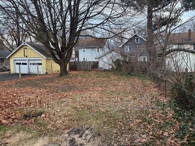 Photo - 126 Jersey St