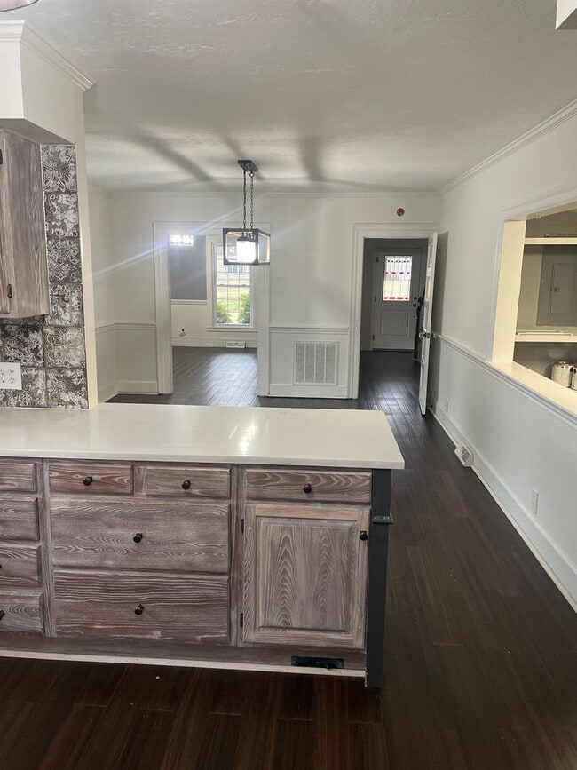 Photo - 2812 Kecoughtan Rd