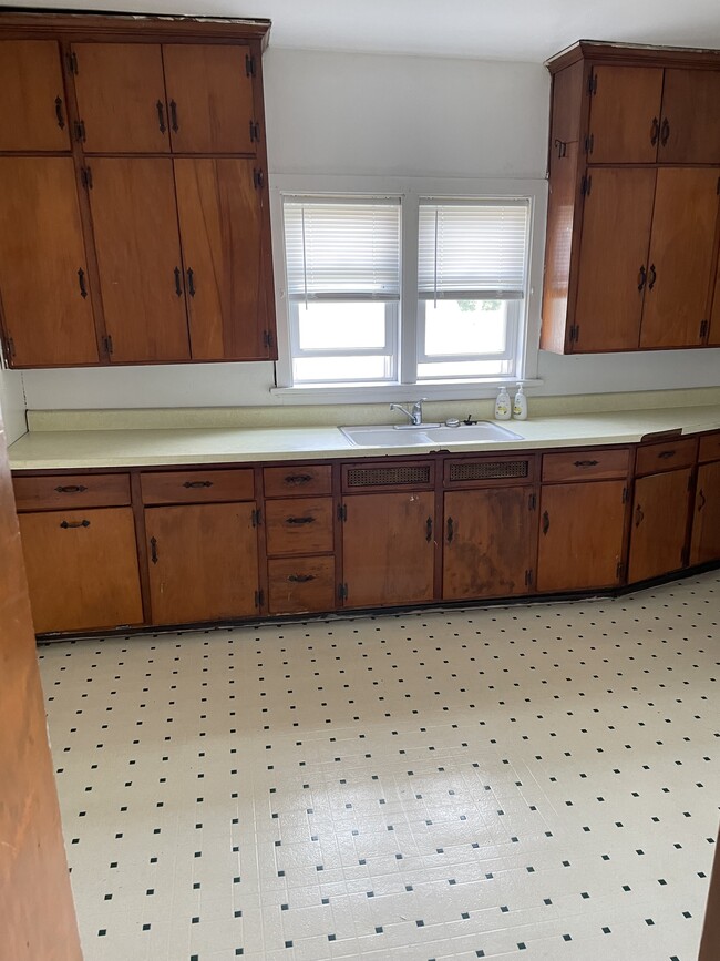 Photo - 433 Vine St Unit 2