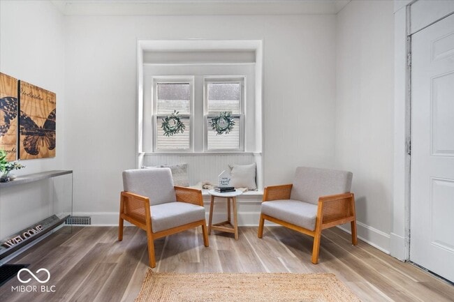 Photo - 1741 S State Ave