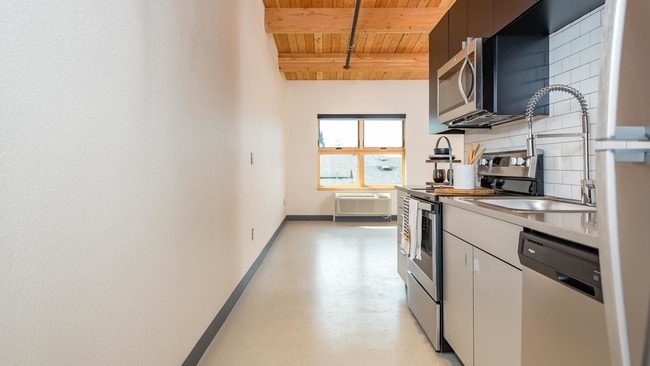 Photo - Sunshine Portland