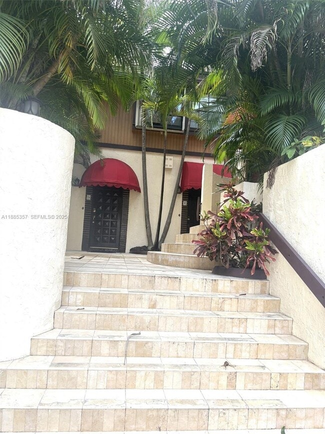 Building Photo - 1890 Brickell Ave