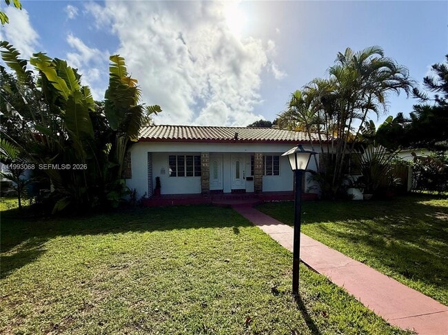 Photo - 11121 NE 9th Ct Unit 2