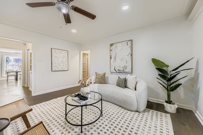 Photo - 1700 W Stoll Pl