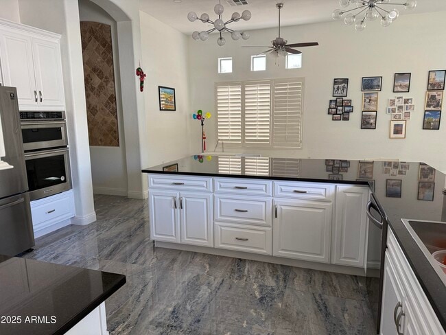 Photo - 2200 W Marlin Dr