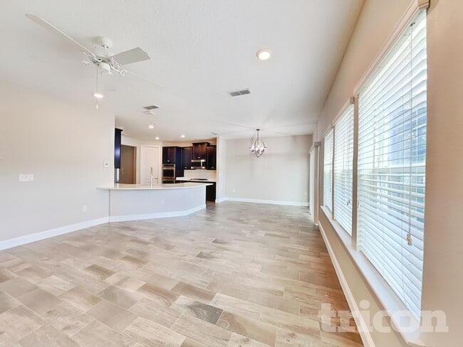 Photo - 195 Silver Creek Pl