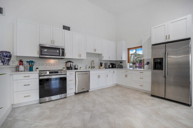 Photo - 2286 NE 215th St