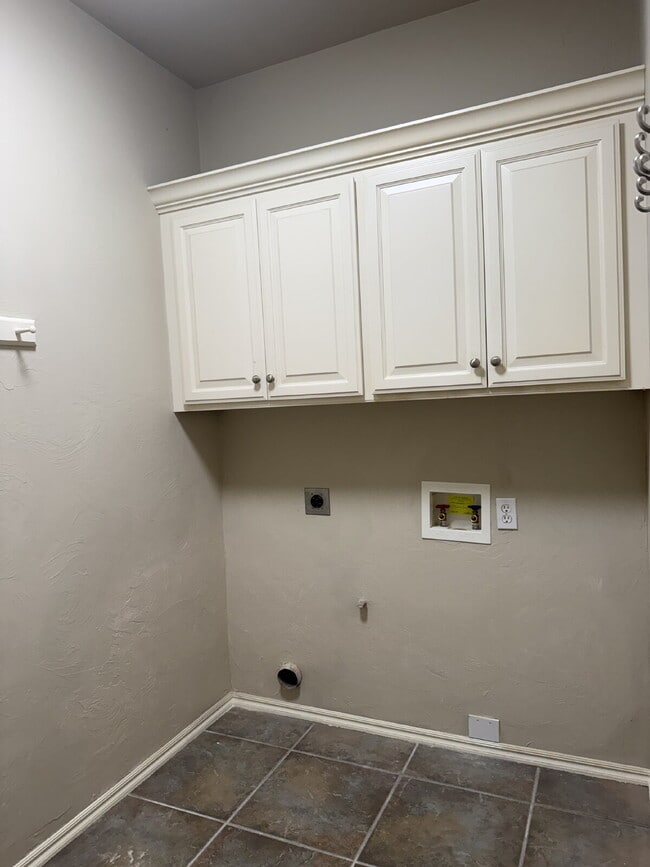 Photo - 4-bedroom property in a fantastic North Edmond