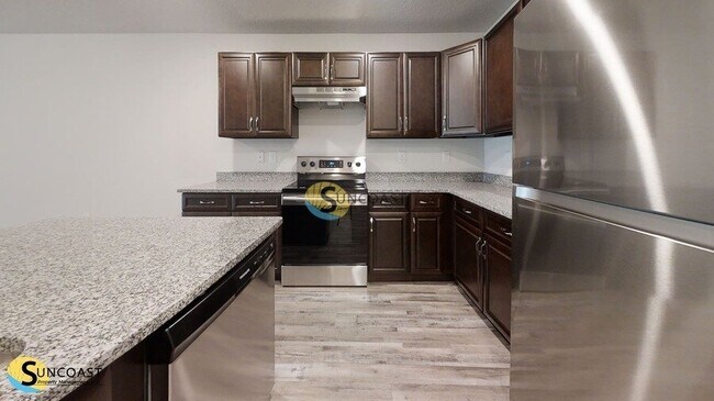 70 Plainview Dr Unit B
