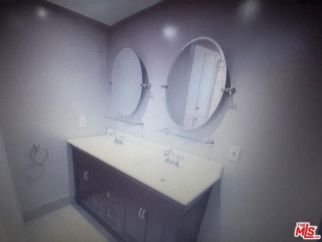 Photo - 1552 Crater Ln