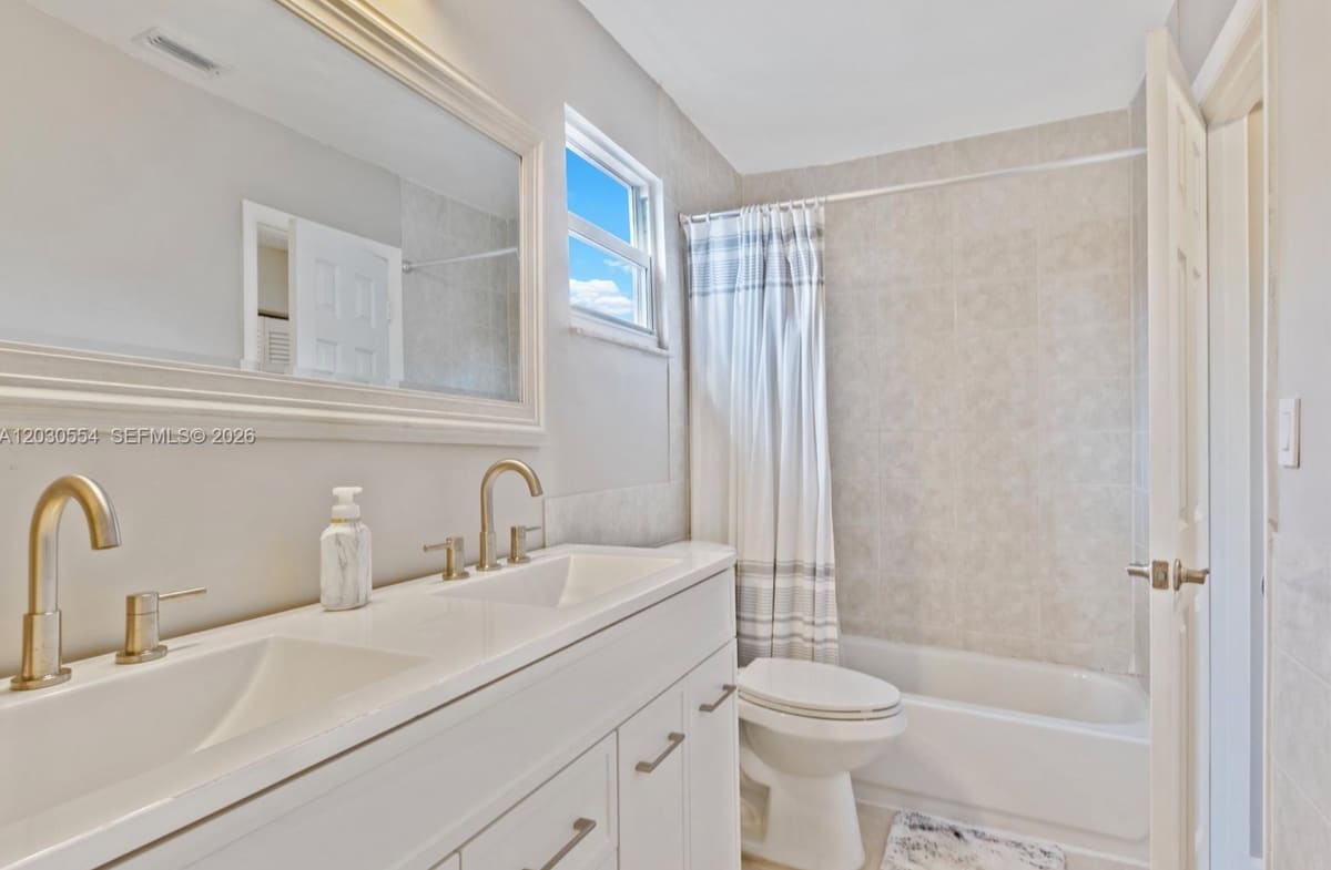 Photo - 4119 Coral Springs Dr Unit C6