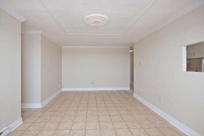 Photo - TWO BEDROOM APARTMENT BY WHITEOAKS MALL Unit 706