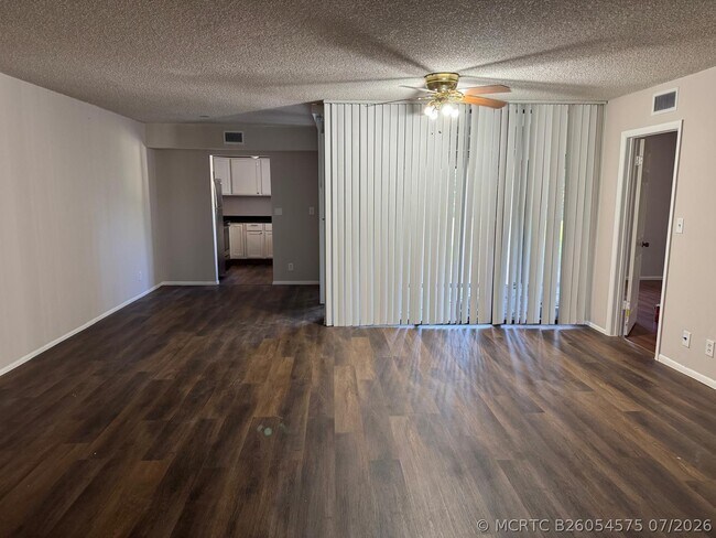 Building Photo - 9552 SW 1st Ct Unit 3-F