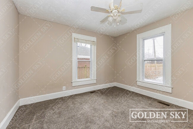 Photo - 409 S Celia Ave