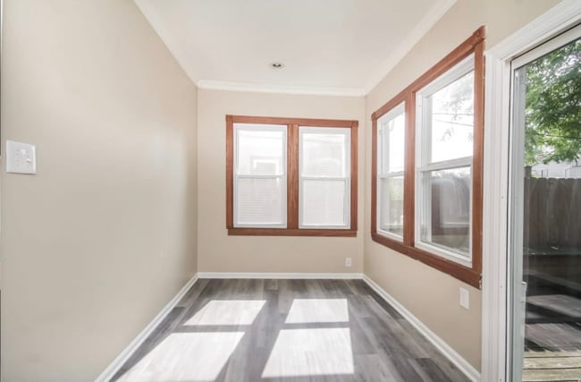 Photo - 4431 N Marmora Ave