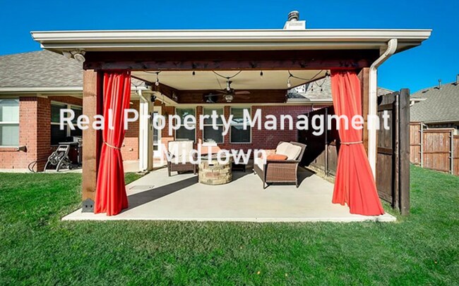 Photo - 1105 Sunland Ct