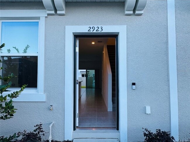 Photo - 2923 Skyline Lp