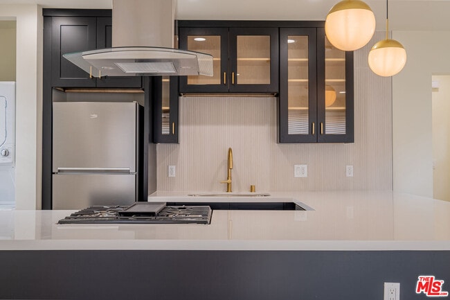 Photo - 216 N Catalina Ave Unidad F