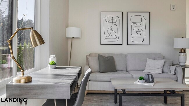 3158 SW 12th Ave Unit 01-207