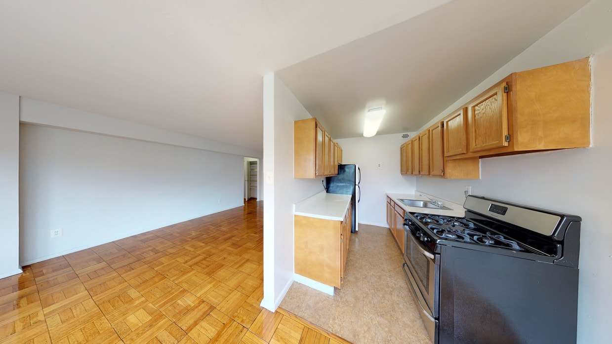 Photo - Gelmarc Towers Apartments