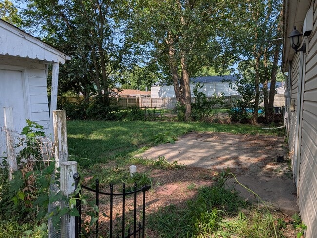 Photo - 1805 Southwood Dr