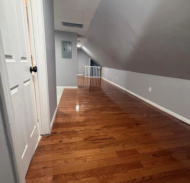 Photo - 5 Gilbert Ave Unit #3