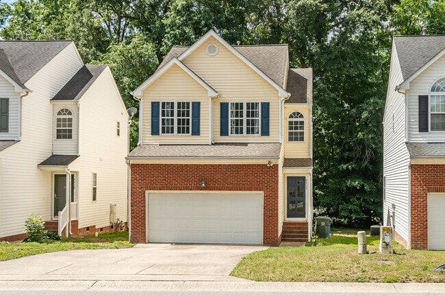 Building Photo - Single Family home in Hedingham: Available Now!