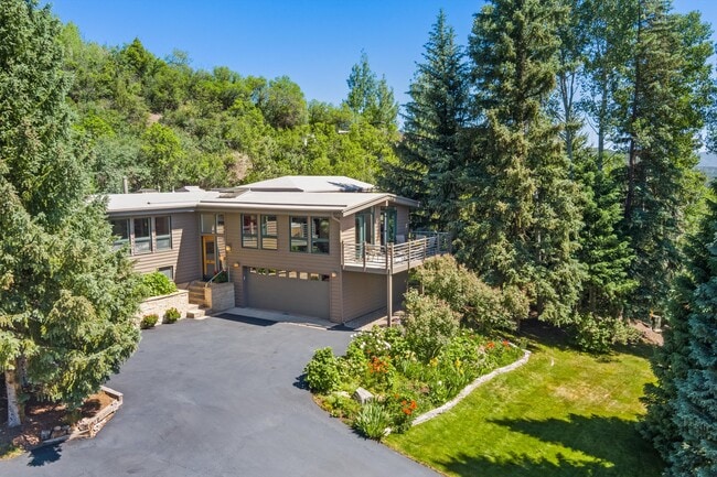 Building Photo - 15 Terrace Dr