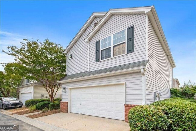 Photo - 252 Hiawassee Dr