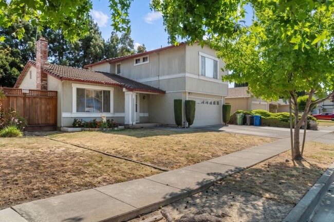 Building Photo - Beautifully Updated Four Bedroom Fremont Retreat w/ Views in Historic Niles