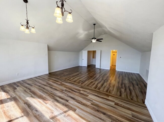 Photo - 1601 Kennedy Dr