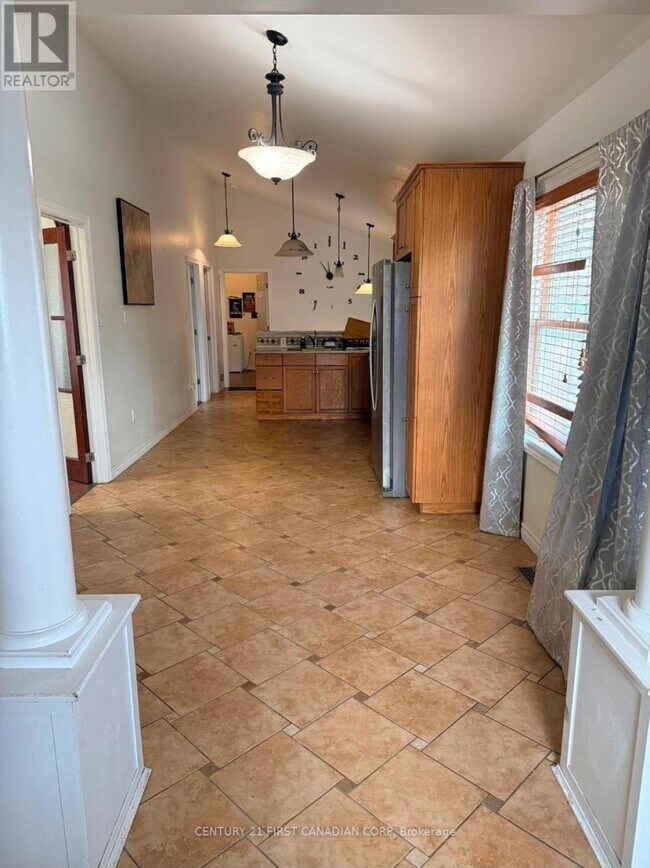 Photo - 1150 Kipps Ln