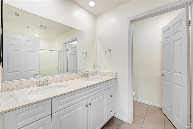 Photo - 7209 N Chestnut Ln