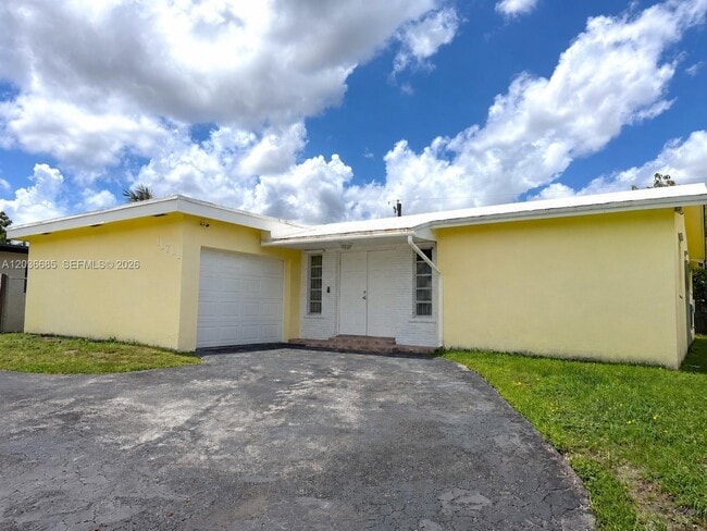 Photo - 11711 NW 29th St