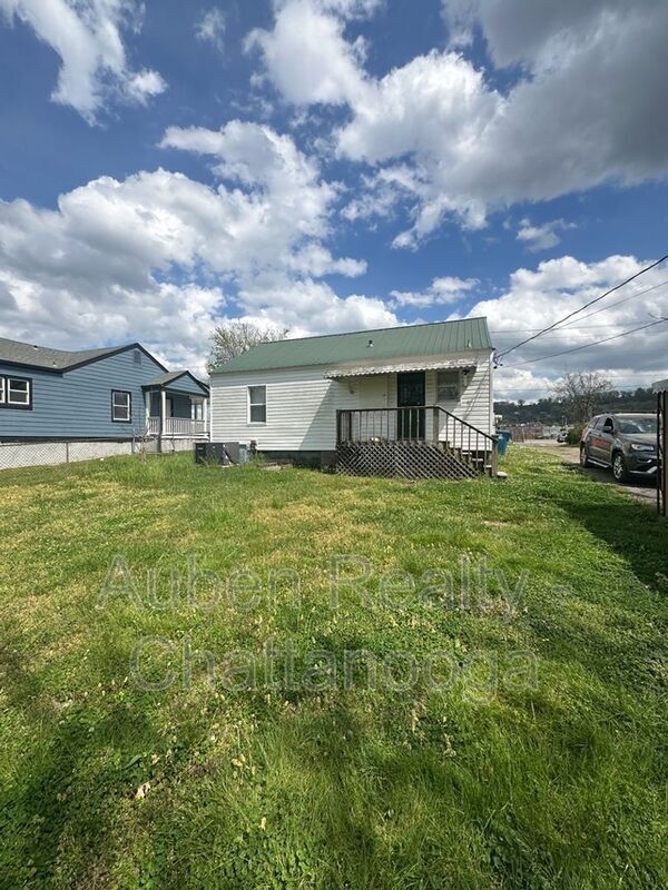 Photo - 505 Flegal Ave