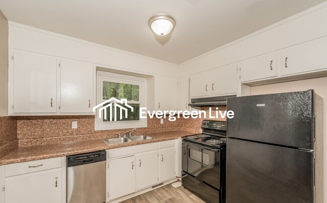 Photo - 417 Westwood Ave