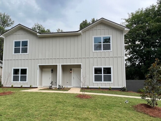 Photo - 238 Summerhill