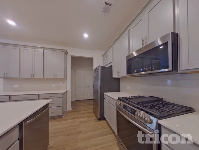 Photo - 76 Mayhaw Pt